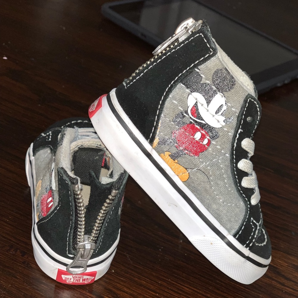 Mickey Mouse Vans